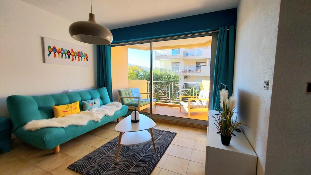 Appartement 2 Chambres, A 100M De La Plage, 7 Nuits Minimum Haute Saison, 2 Nuits Minimum Basse Saison サント・マキシム エクステリア 写真